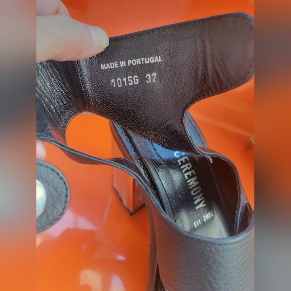 OPENING CEREMONY ISA LEATHER HEELS SIZE 37 - Picture 2 of 16